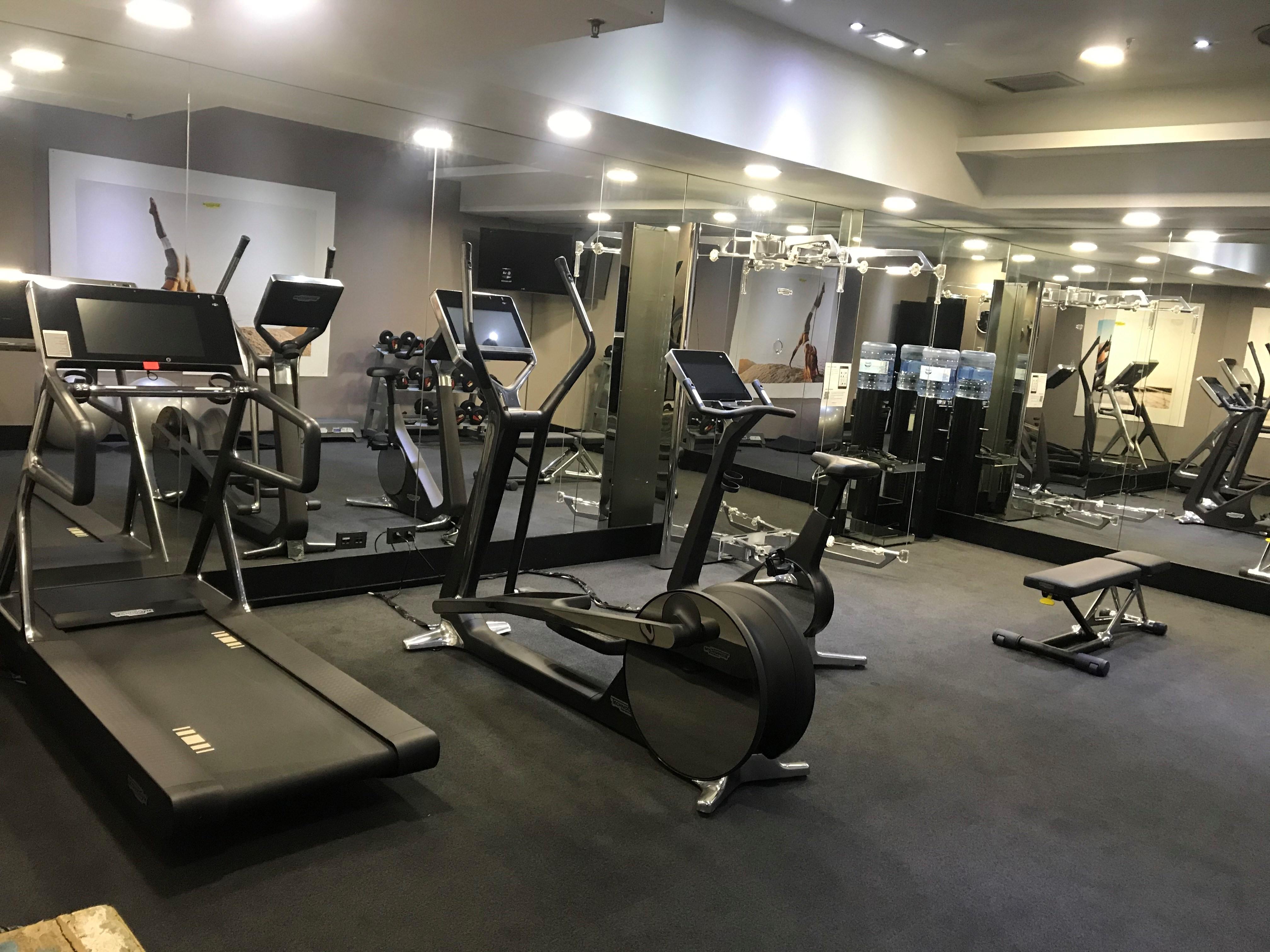 138 Liberdade Hotel Lissabon Buitenkant foto The gym at the hotel