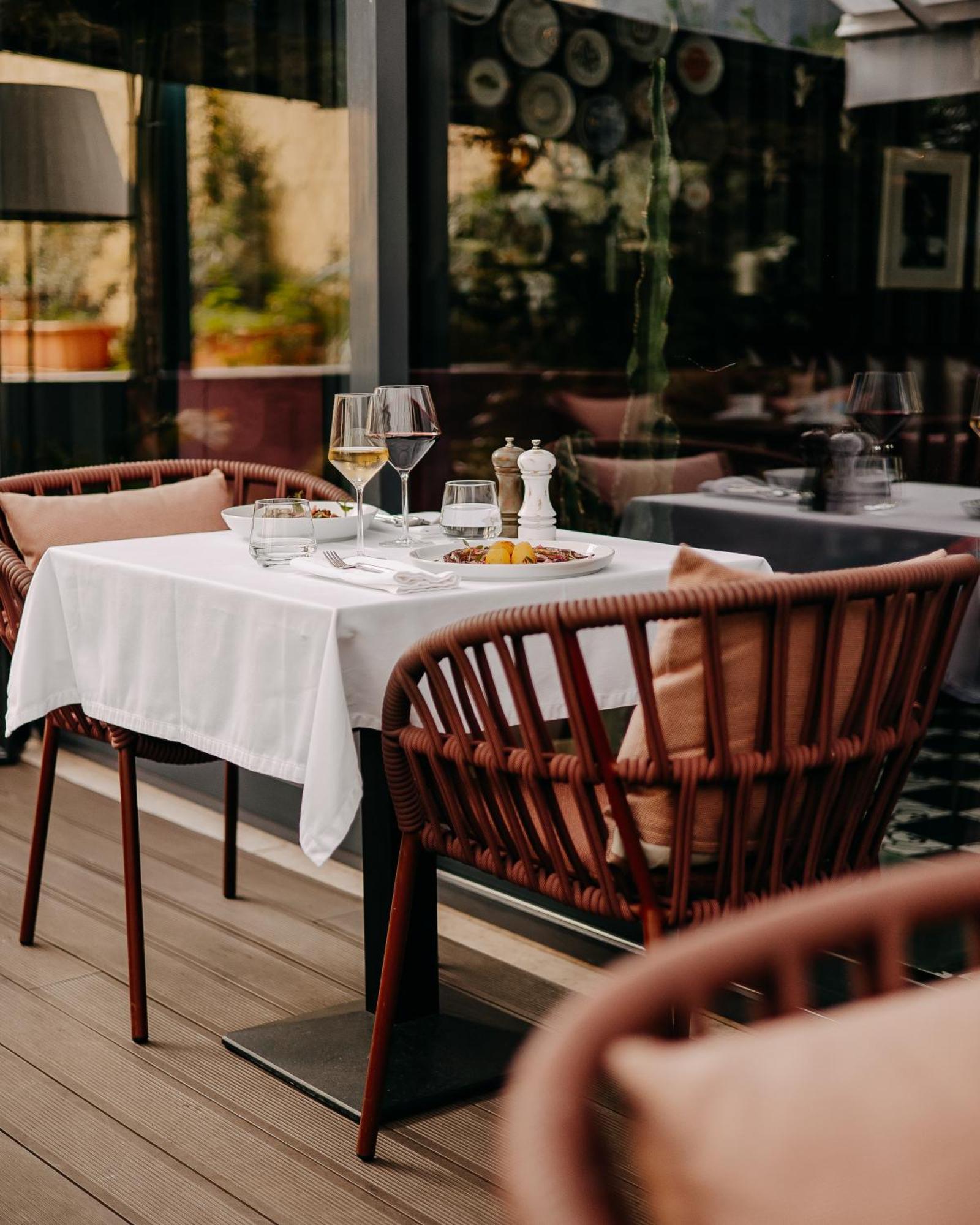 138 Liberdade Hotel Lissabon Buitenkant foto Restaurant